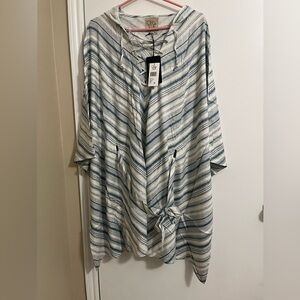 Beachy Linen Poncho Style with hood